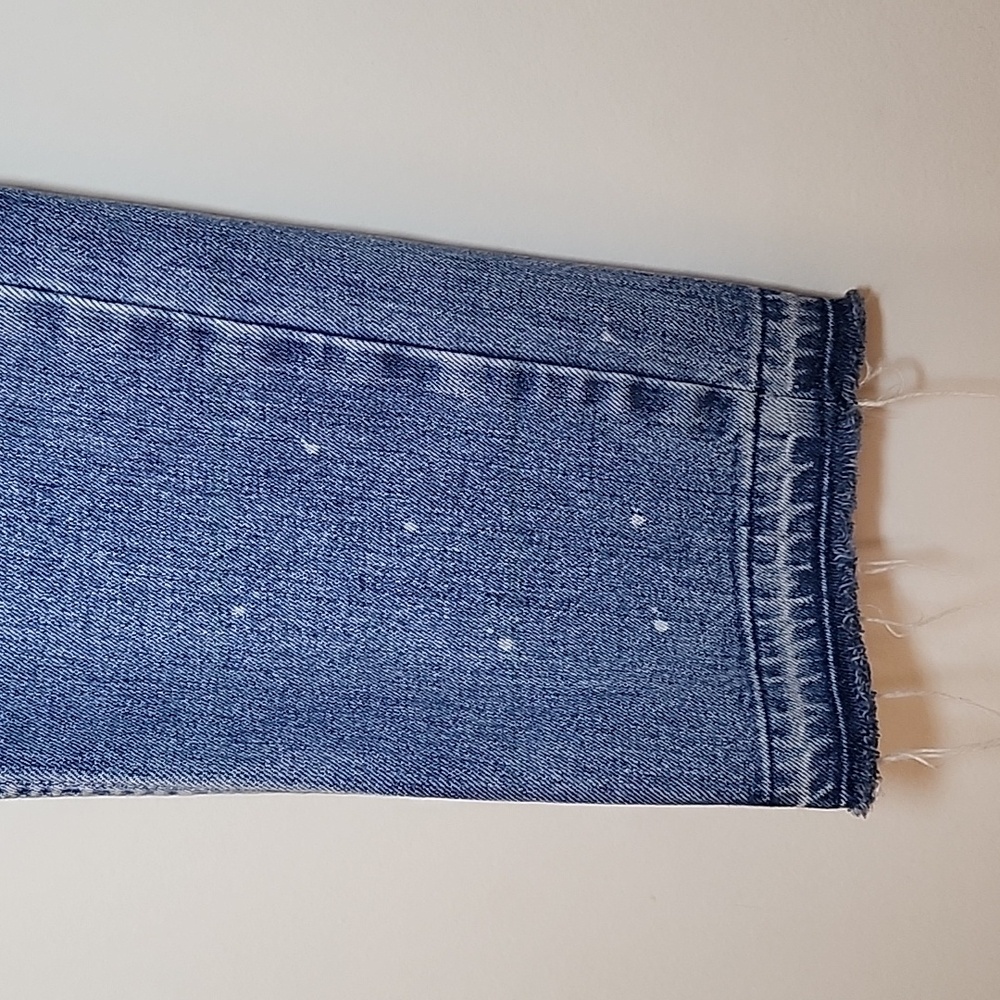 Amo Babe Forget Me Not Straight cropped Blue Distressed Women Jeans Size 28 - Picture 7 of 16